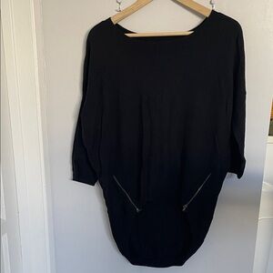 Black Sweater with Zippers size s